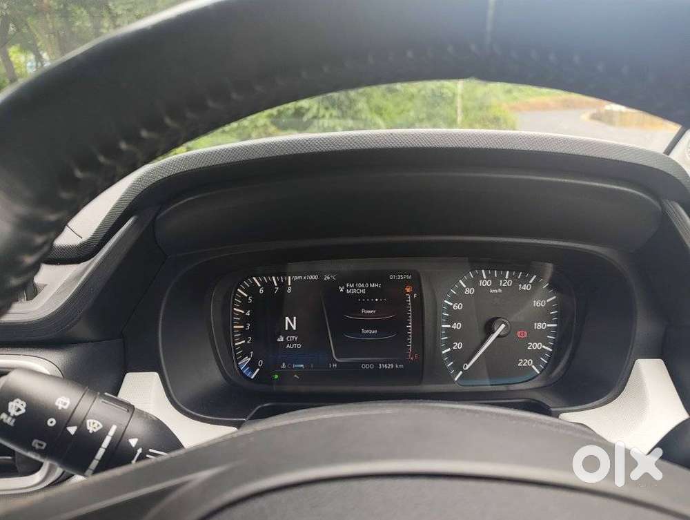 Tata Punch 1.2 Revotron Creative Amt Dual Tone, 2022, Petrol