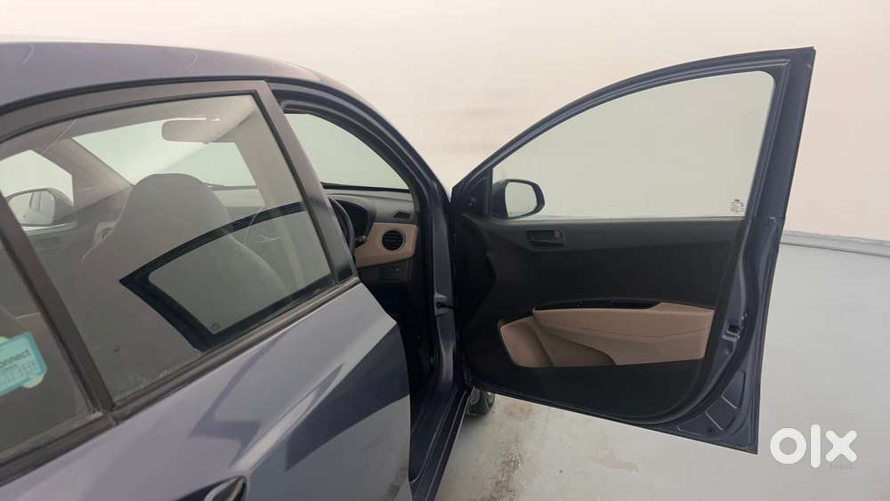 Hyundai Xcent Base 1.2, 2014, Petrol