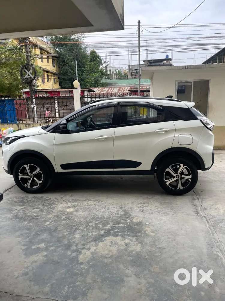 Tata Nexon Xz Plus S (top Model)