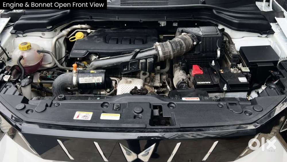Mahindra Xuv 3xo Ax5 Pm Mt, 2024, Petrol