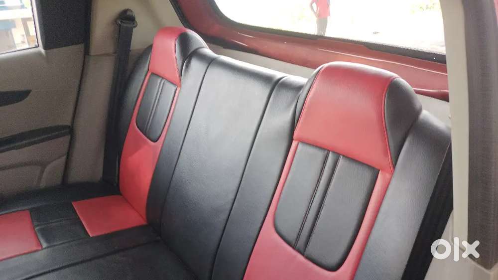 Mahindra Kuv 100 2016