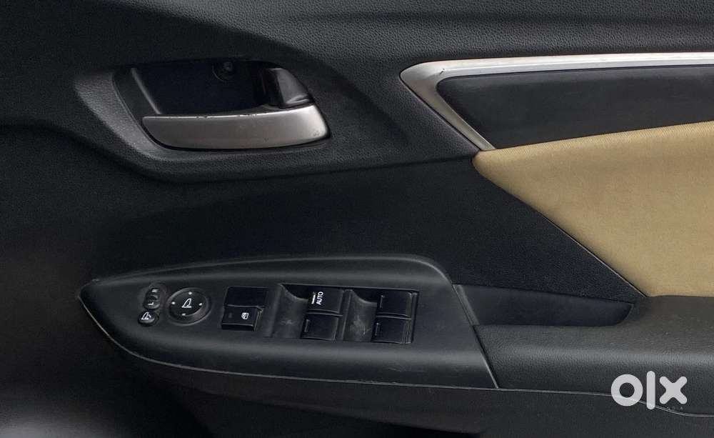 Honda Jazz 1.2 V At I Vtec, 2016, Petrol