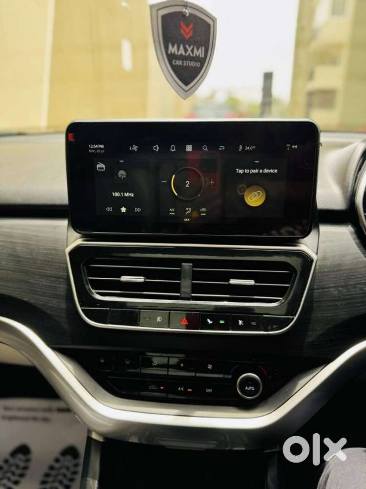 Tata Safari, 2023, Diesel