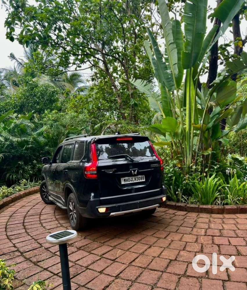 Mahindra Scorpio N Z8l 2023 Petrol Well Maintained