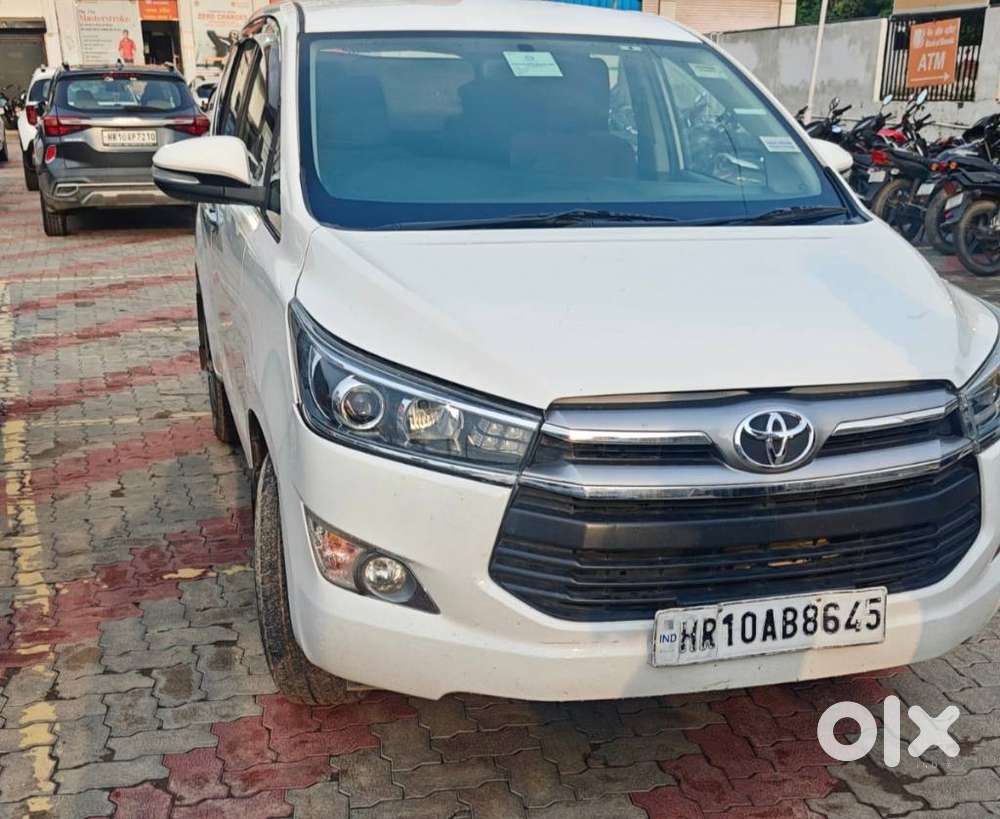 Toyota Innova Crysta 2.4 V, 2017, Diesel