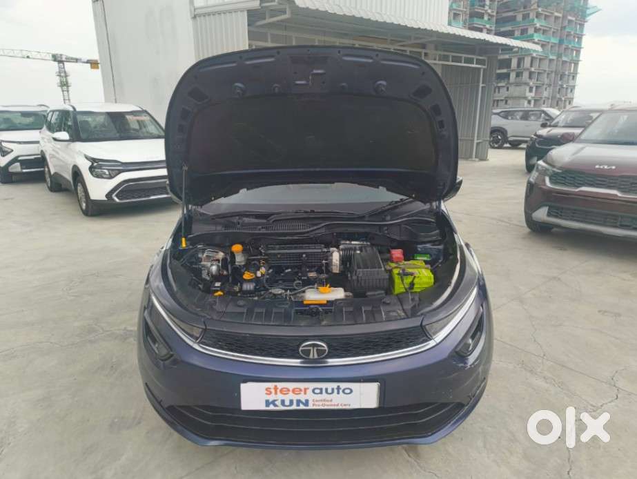 Tata Altroz 1.2 Xe, 2024, Petrol