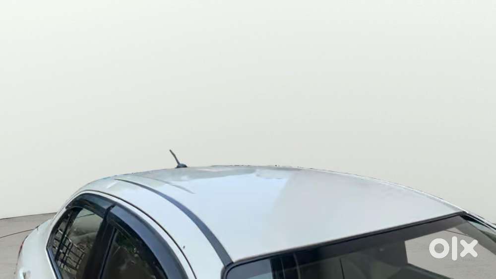 Maruti Suzuki Swift Dzire 1.2 Vxi Bsiv, 2022, Petrol