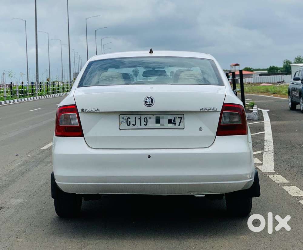 Skoda Rapid Ambition 1.6 Tdi Cr Manual Plus, 2016, Diesel