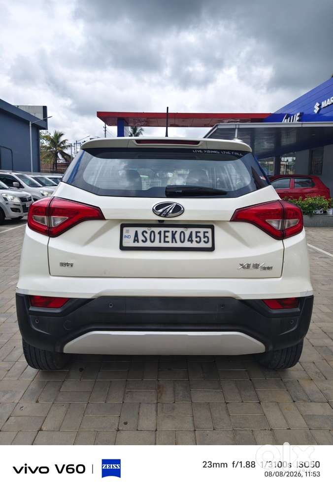 Mahindra Xuv300 W8, 2020, Petrol
