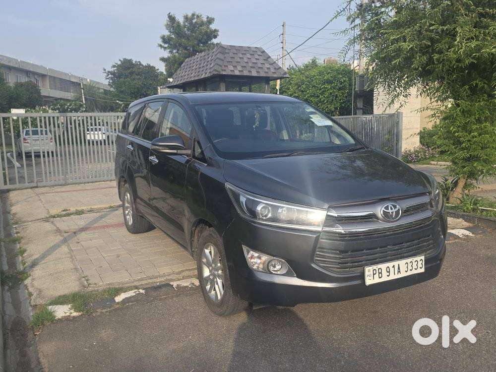 Toyota Innova Crysta 2.4 V, 2018, Diesel