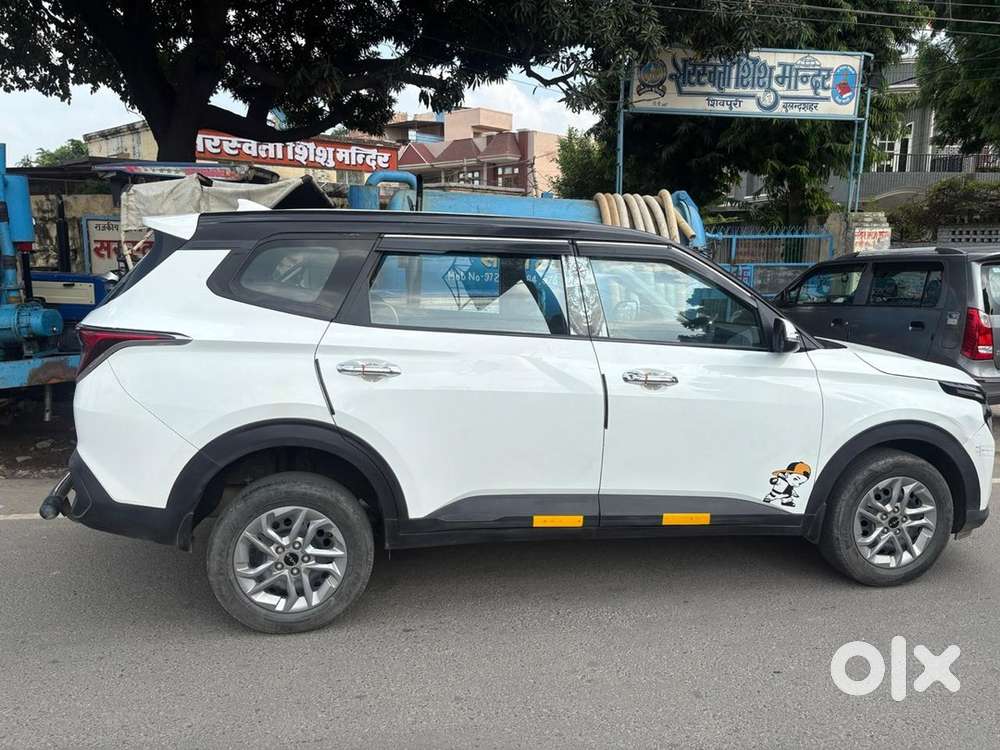 Kia Carens 1.5 Premium 2024