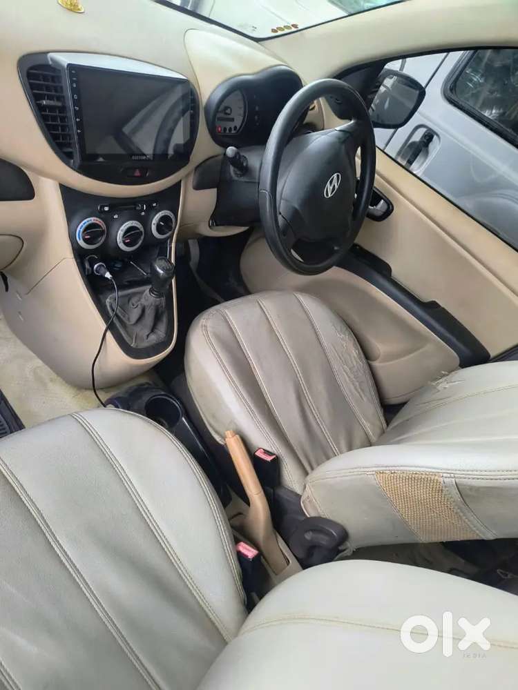 Hyundai I10 Sportz 2010 Model