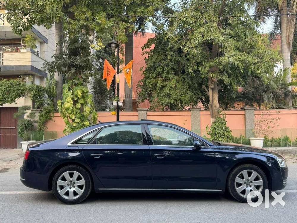 Audi A8 L 2010-2013 4.2 Fsi Quattro, 2011, Petrol