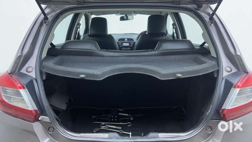 Tata Tiago Xza, 2017, Petrol