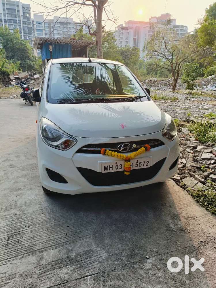 Hyundai I10 2013 Petrol Well Maintained New Seat Cover,new Head Light