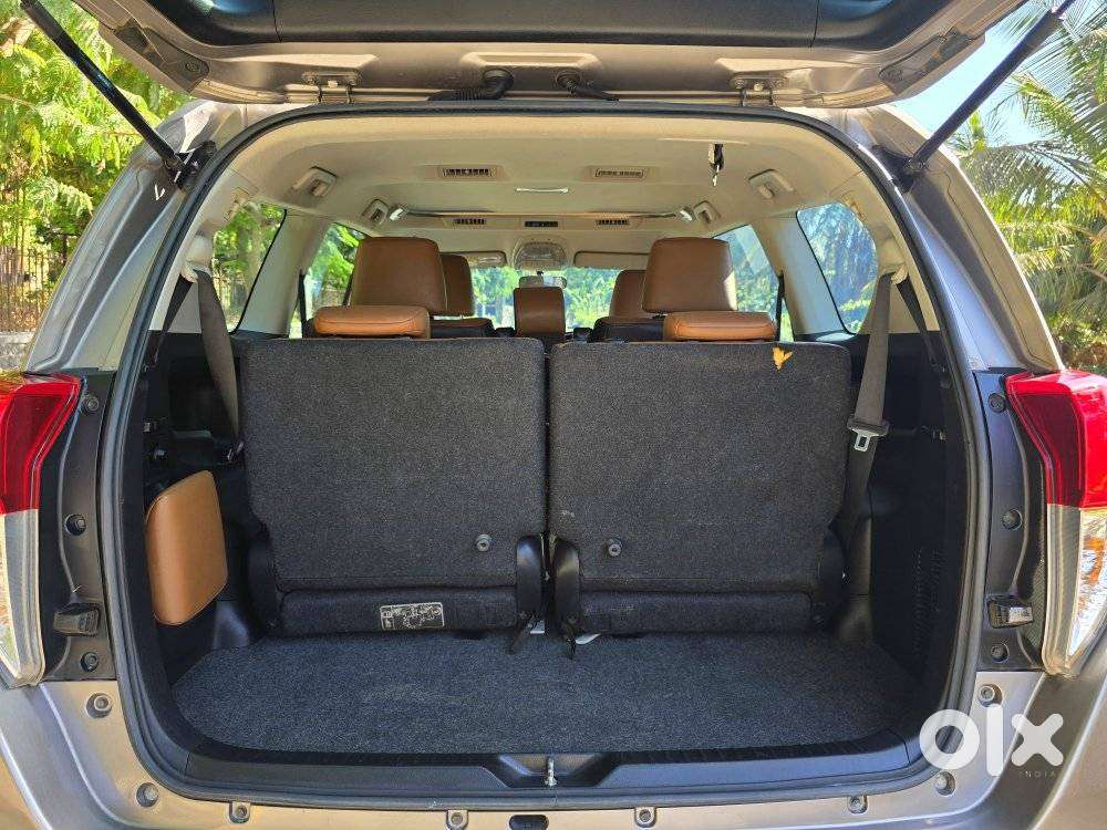 Toyota Innova Crysta [2020-ongoing] 2.4 Zx At 7 Str, 2022, Diesel