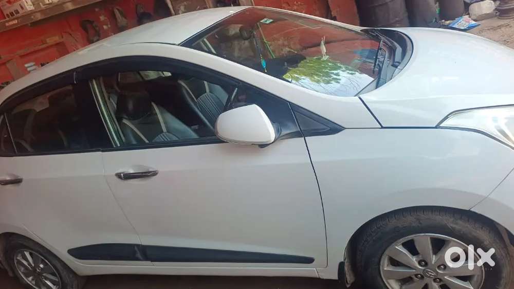 Hyundai Xcent Cng 2015 Variant
