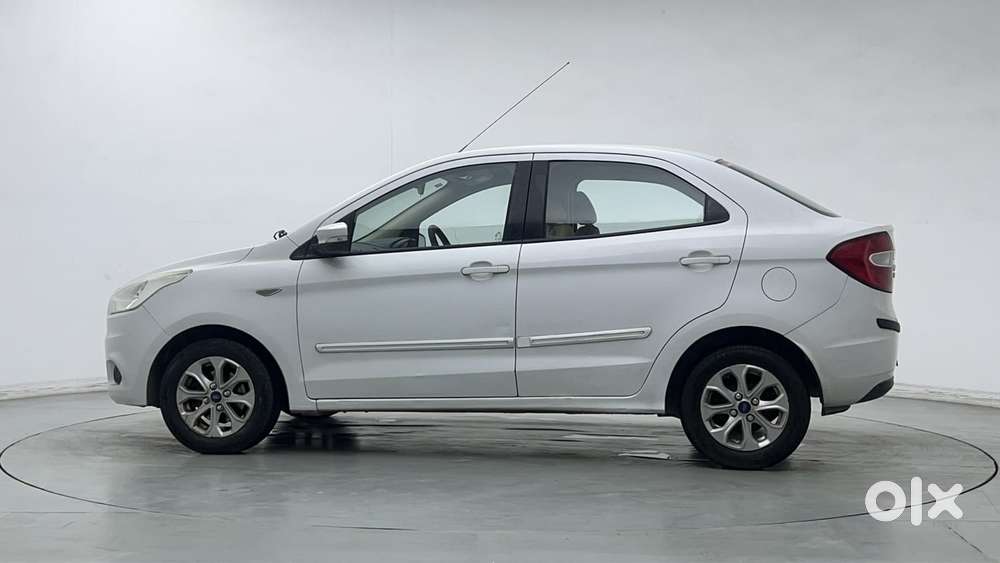 Ford Figo Aspire Titanium, 2016, Petrol