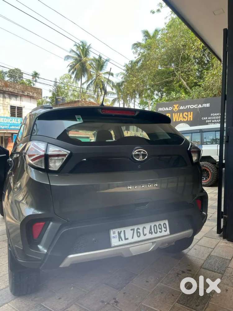 Tata Nexon Revotron 2022 Petrol