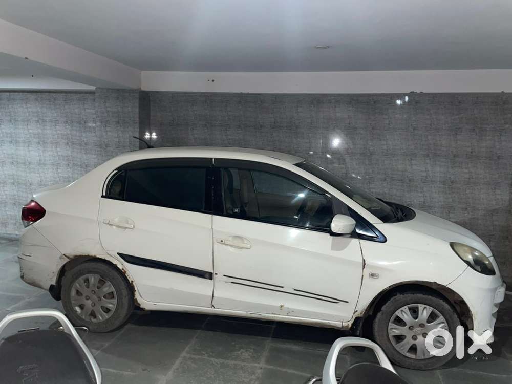Honda Amaze 2013(dec) Year