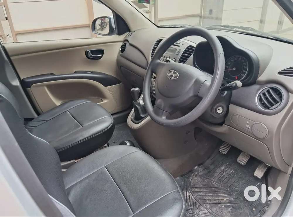 2014 Hyundai I10 Sports First Owner Driven 49000 Kms For Rs 2,45,000/-