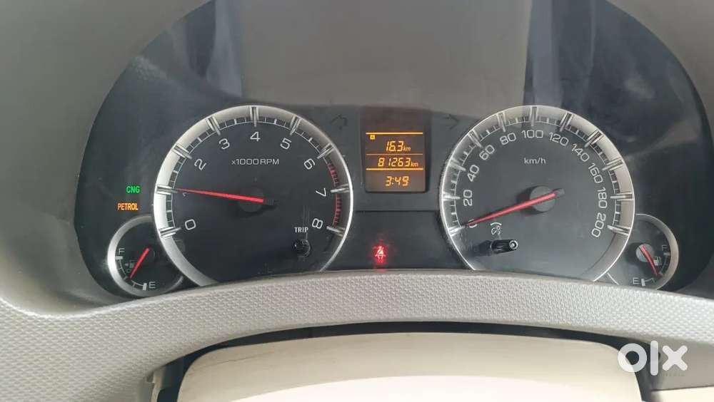 Beautiful Colour Touch Display Reverse Camera Full Leather