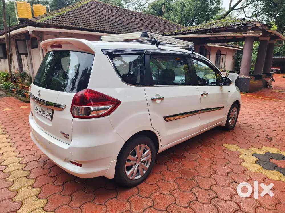 Maruti Suzuki Ertiga 2017 Diesel 75000 Km Driven
