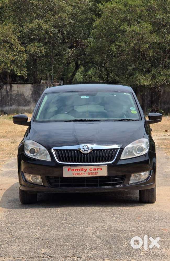 Skoda Rapid 1.6 Mpi At Elegance, 2015, Petrol