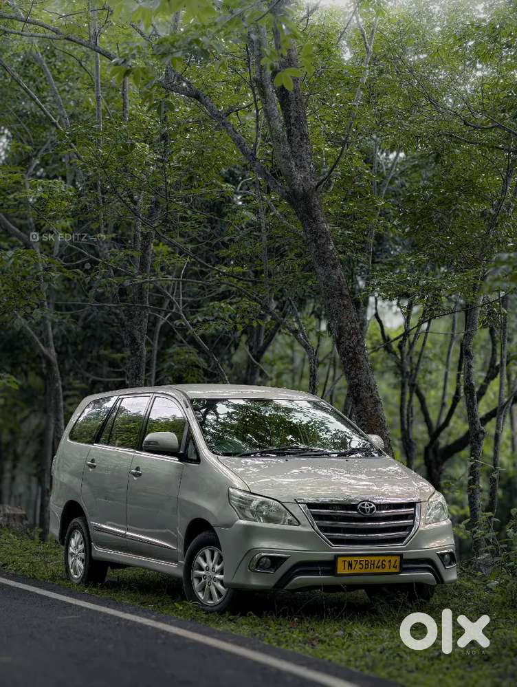Toyota Innova Diesel 2014 Variant