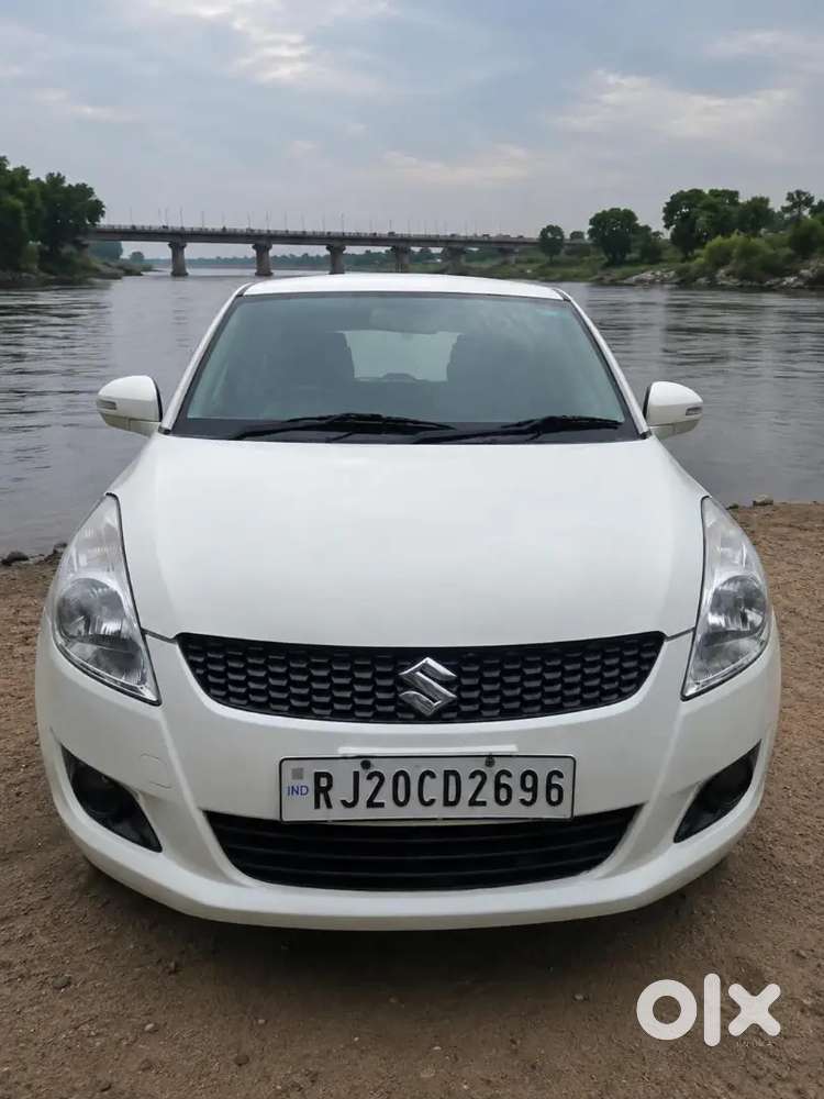Maruti Suzuki Swift 2014 Petrol Manual