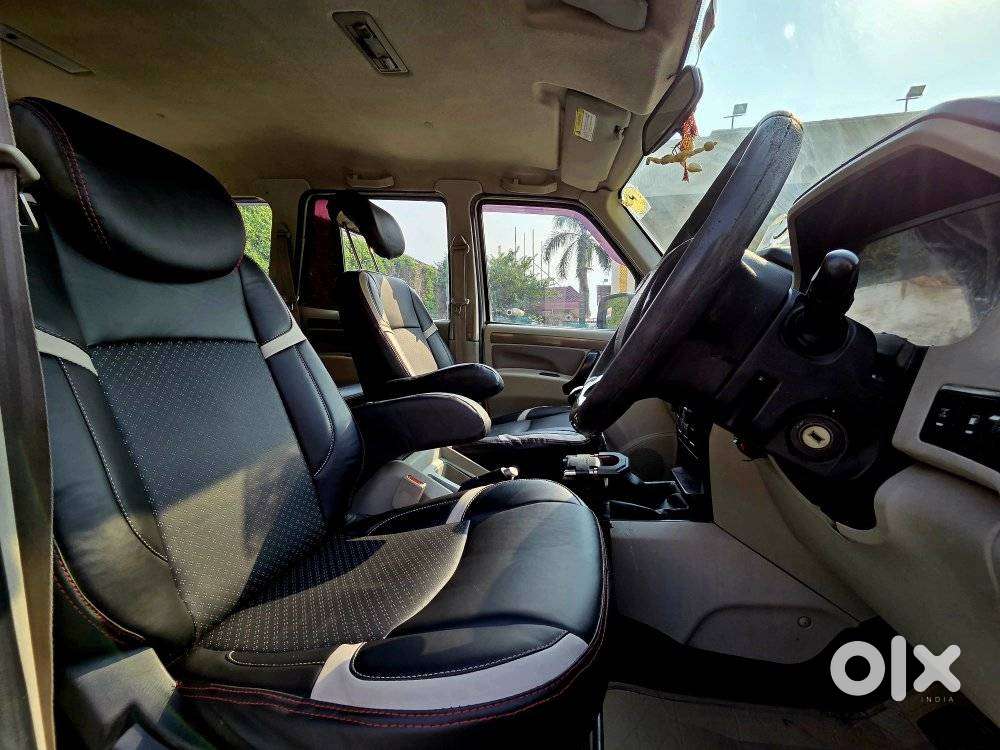 Mahindra Scorpio S6 Plus, 2017, Diesel