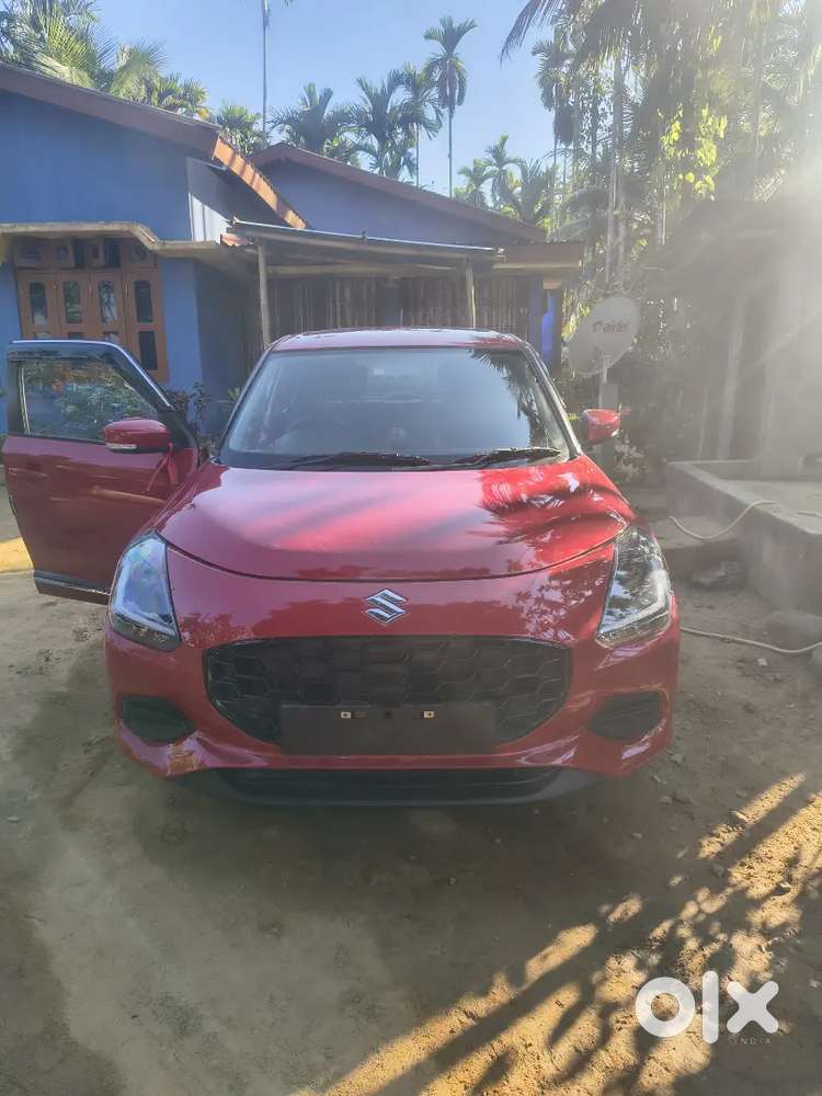 Maruti Suzuki New-gen Swift Zxi Ags Petrol 1700 Km Driven