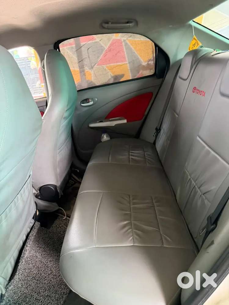 Toyota Etios 1.5 High 2011