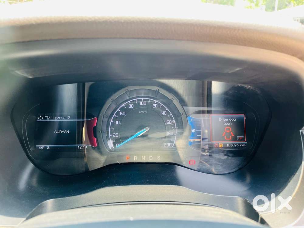 Ford Endeavour 3.2 Titanium At 4x4, 2016, Diesel