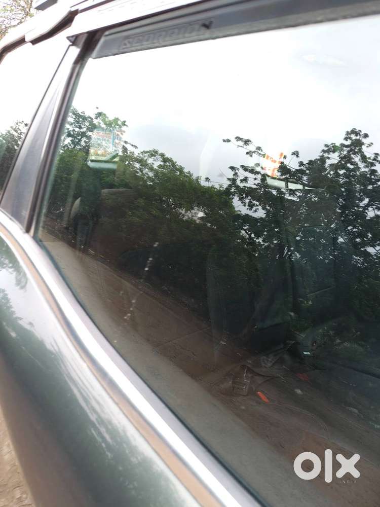 2.50 Lacs Spent On Accessories Like Alloywheels, Reverse & Dash Camera