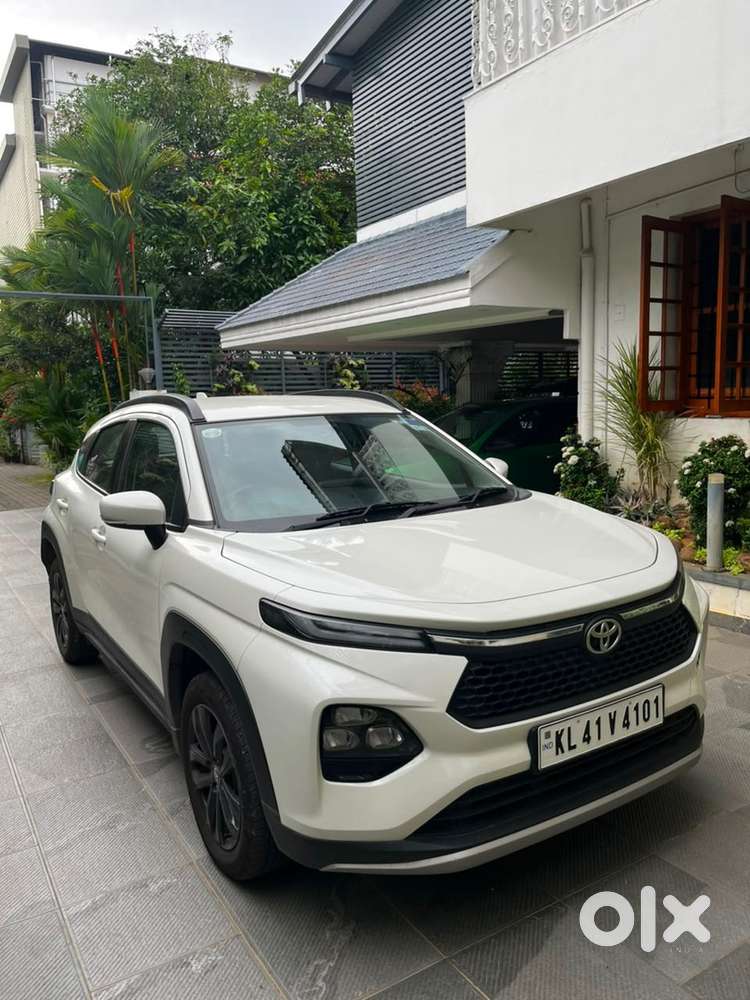Toyota Urban Cruiser 2024