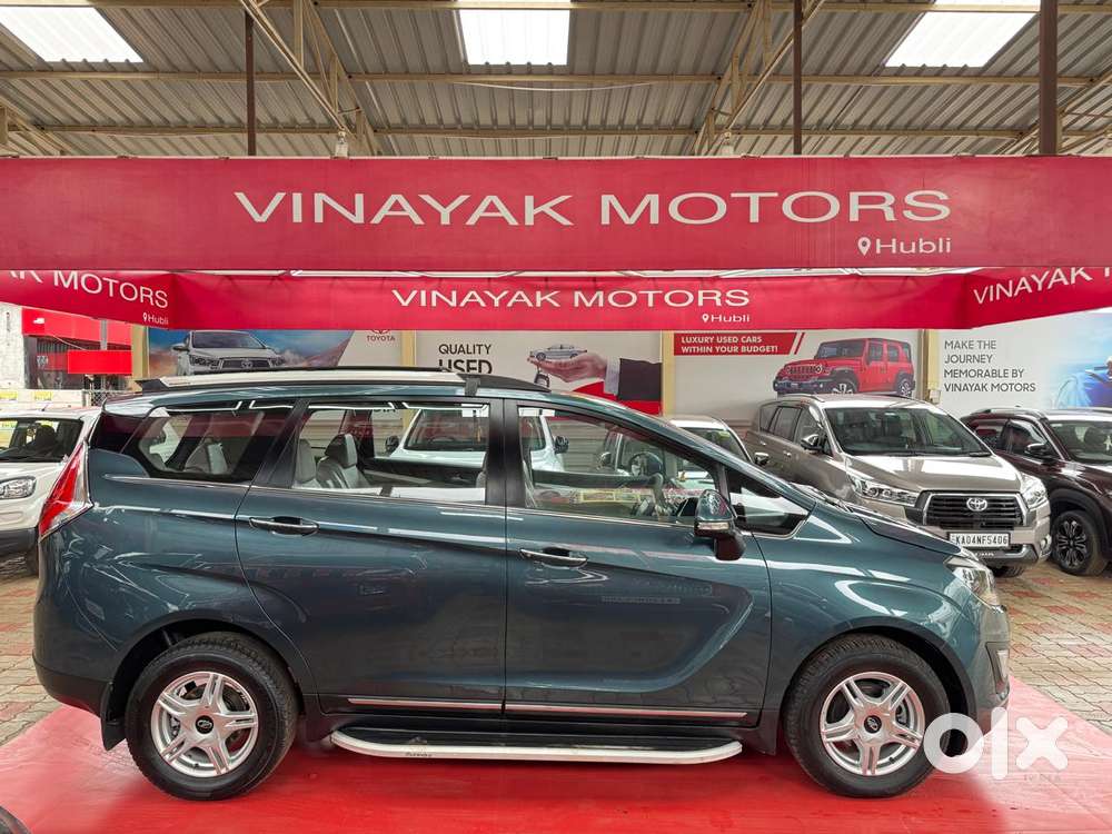 Mahindra Marazzo M6, 2018, Diesel