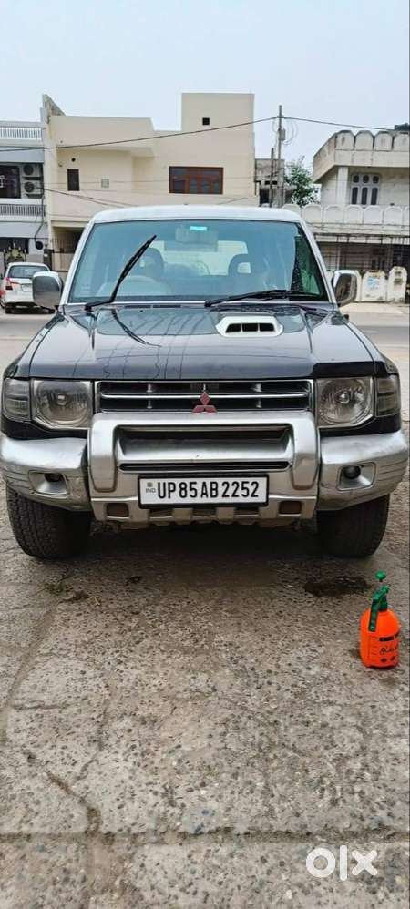Mitsubishi Pajero 2011