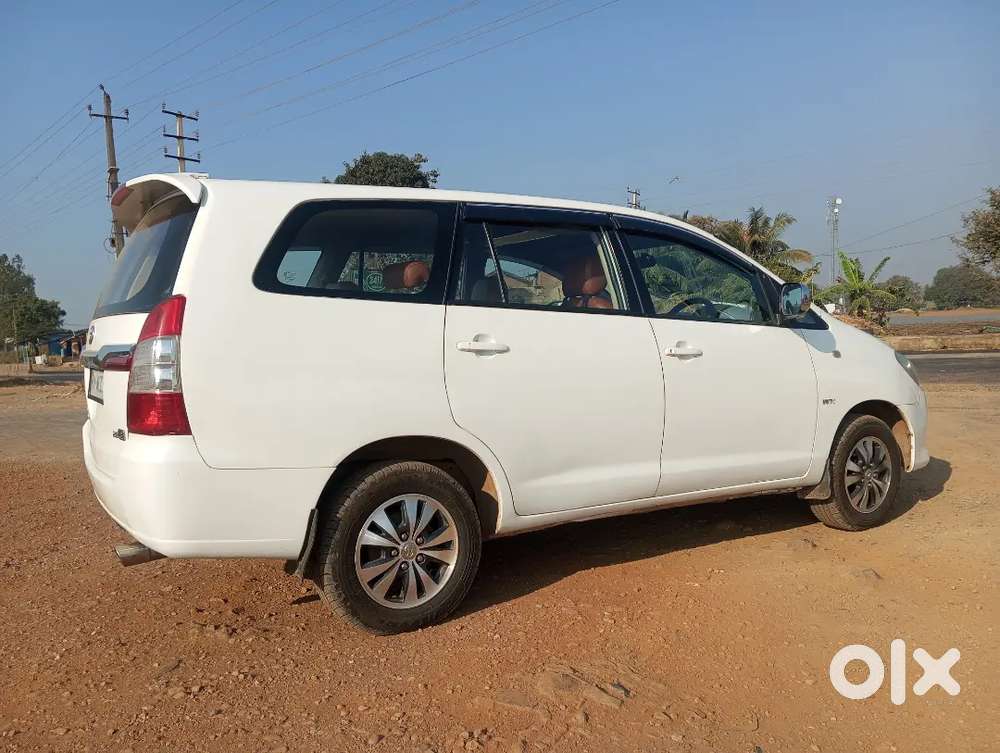 Innova Cng+petrol For Sale