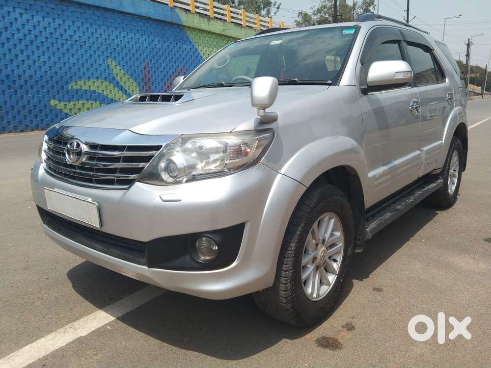 Toyota Fortuner 3.0 4x2 Mt, 2014, Diesel