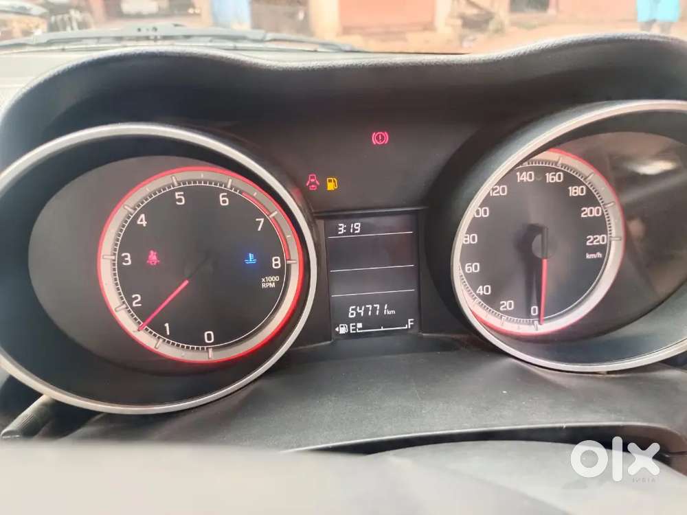 Maruti Suzuki Swift 2020 Petrol 65000 Km Driven