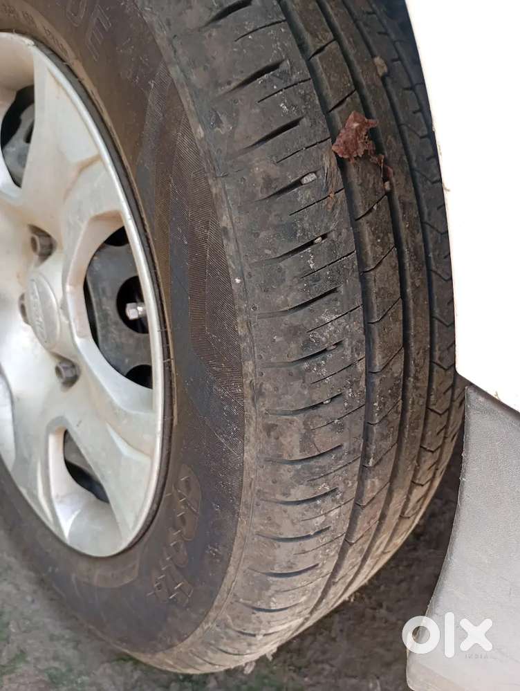 Ford Ecosport 2016 Petrol 63000 Km Driven New Tyre