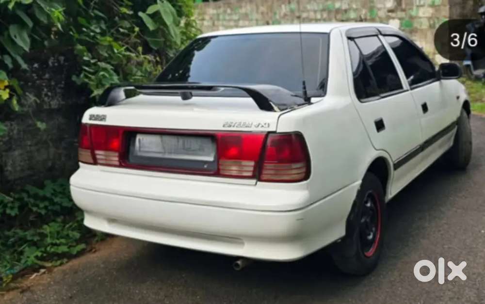 Maruti Esteem Vxi Petrol 1996
