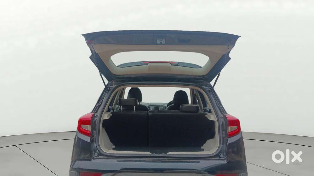 Mahindra Xuv300 W6, 2023, Petrol