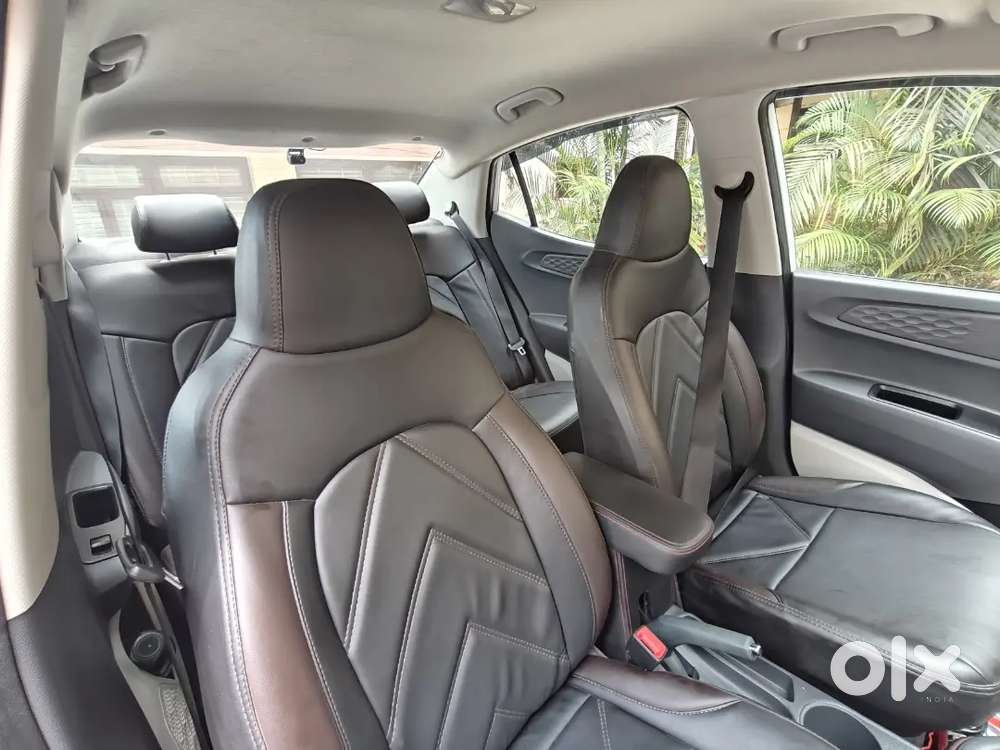 Hyundai Aura 2025 Cng & Hybrids Well Maintained