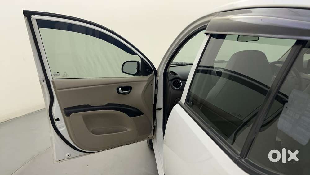Hyundai I10 Sportz 1.1 Irde2, 2015, Petrol