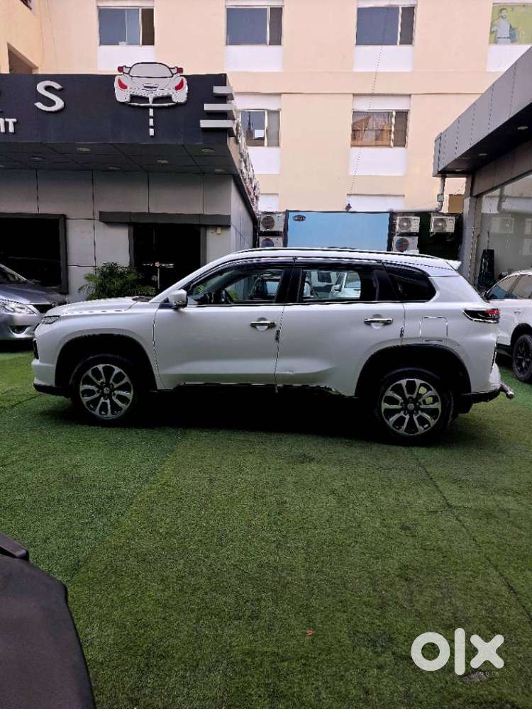 Maruti Suzuki Grand Vitara 1.5 Delta Smart Hybrid, 2024, Petrol