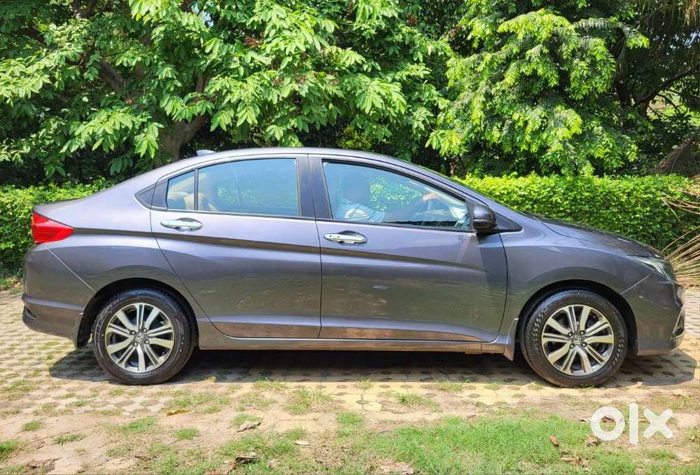 Honda City 1.5 V 4th Gen I-vtec Mt, 2018, Petrol