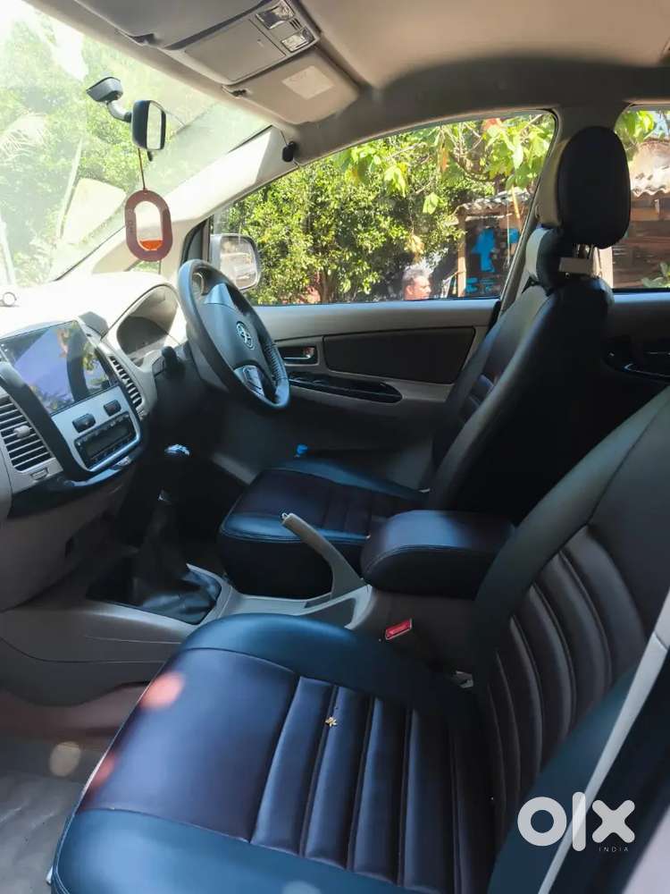 Toyota Innova 2014 Diesel 400000 Km Driven