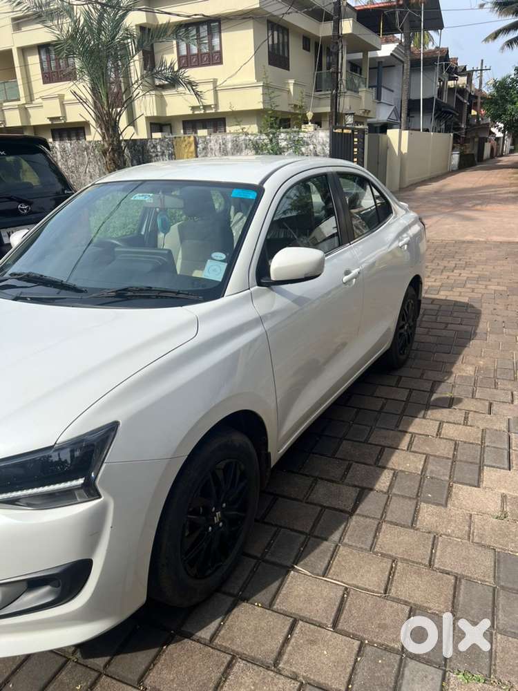 Maruti Suzuki Dzire 2025 Petrol 17600 Km Driven
